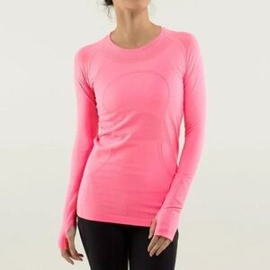 Lululemon swiftly tech shirt